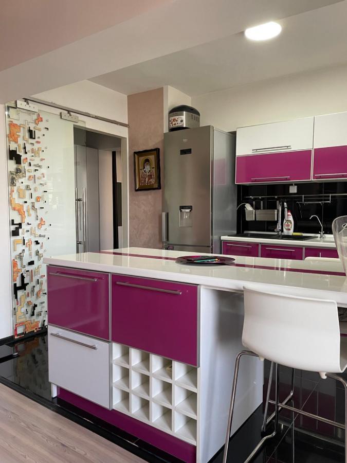 Apartmán Apartament Cu 3 Dormitoare Jolie.M Galaţi Exteriér fotografie